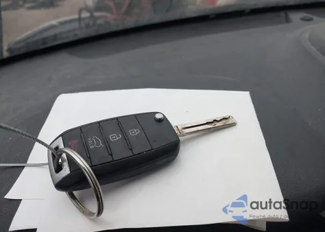 2016 Kia Soul из США, поврежденный, VIN KNDJN2A29G7872874